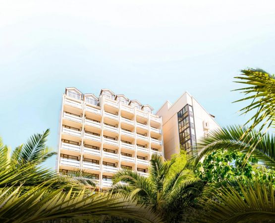 Отель "Акваград Hotel and Spa"